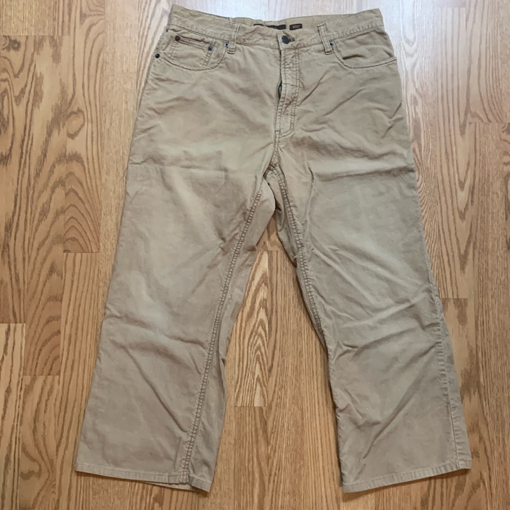 Aeropostale Men’s 32x30 Boot Corduroy Jeans